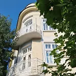 Pensiune Lambo's Corner - Guest Varna