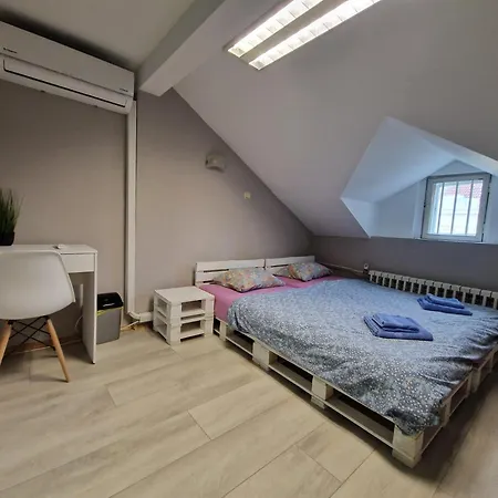 Pensionat Lambo's Corner - Guest Varna