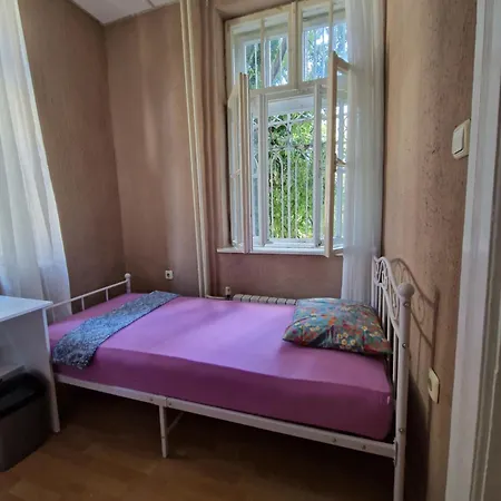 Lambo's Corner - Guest Pensionat