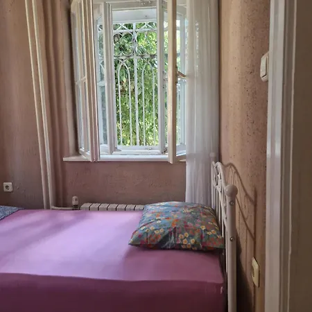 Lambo's Corner - Guest Pensionat *