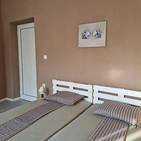 Lambo's Corner - Guest Pensionat Varna