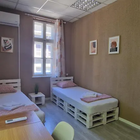 Lambo's Corner - Guest Pensionat *