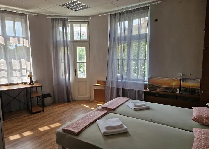 Lambo's Corner - Guest Gæstehus