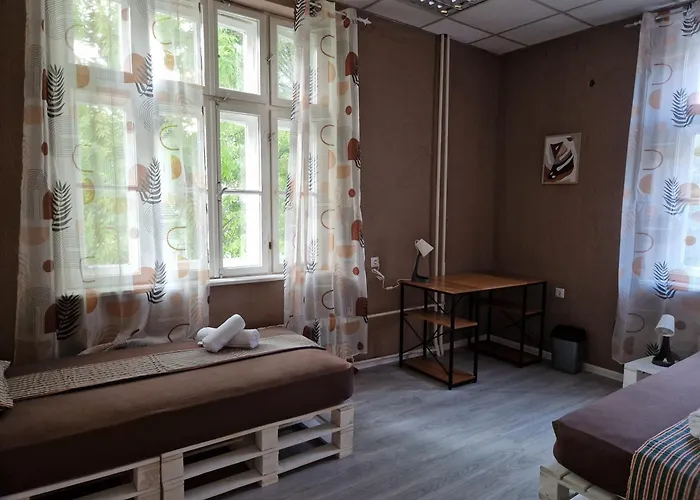 Lambo's Corner - Guest Gæstehus Varna