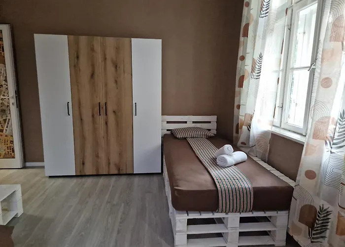 Lambo's Corner - Guest Gæstehus