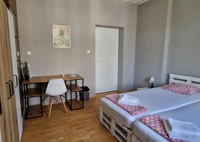 Lambo's Corner - Guest Varna